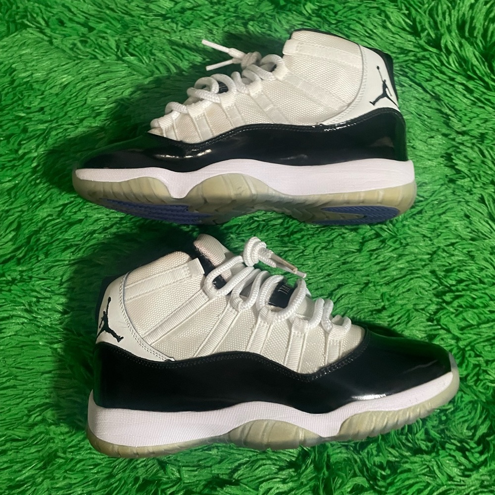 Jordan 11 Concord
